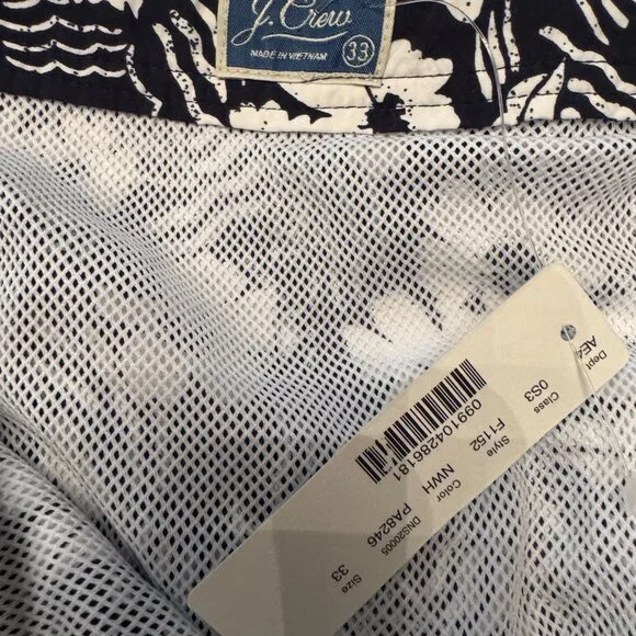 J.Crew 6.5" Tab Swim Short. Never Been Worn Size 33" Black/ White Floral Pattern - Picture 4 of 7